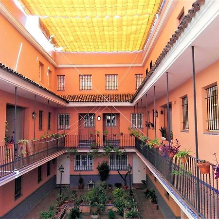 Duplex En Corral De Vecinos San Bernardo Apartman Sevilla Kültér fotó
