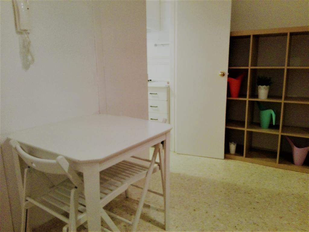 Duplex En Corral De Vecinos San Bernardo Apartman Sevilla Kültér fotó