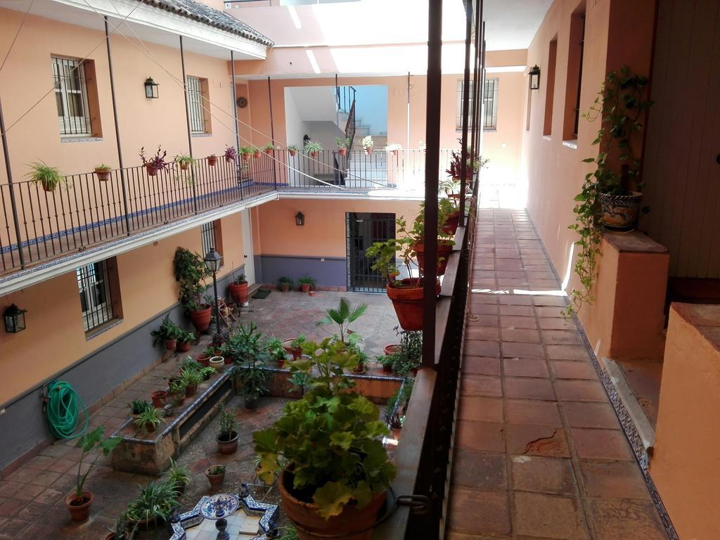 Duplex En Corral De Vecinos San Bernardo Apartman Sevilla Kültér fotó