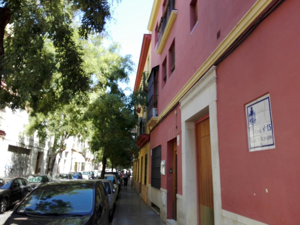Duplex En Corral De Vecinos San Bernardo Apartman Sevilla Kültér fotó